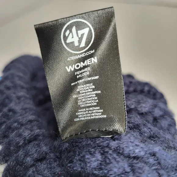 Tennessee Titans 47 women Pom Knit Beanie - Picture 3 of 3